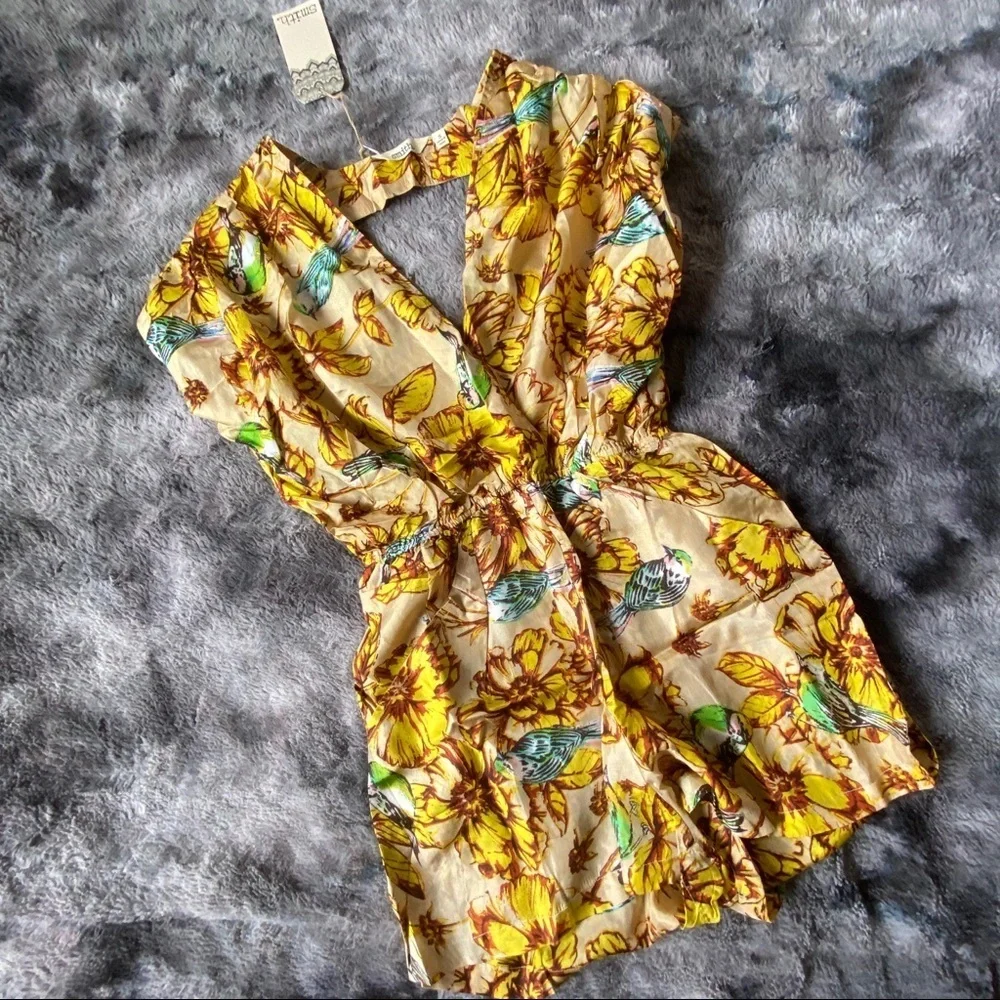 SILK✨Smith Cutout Back Tropical Romper